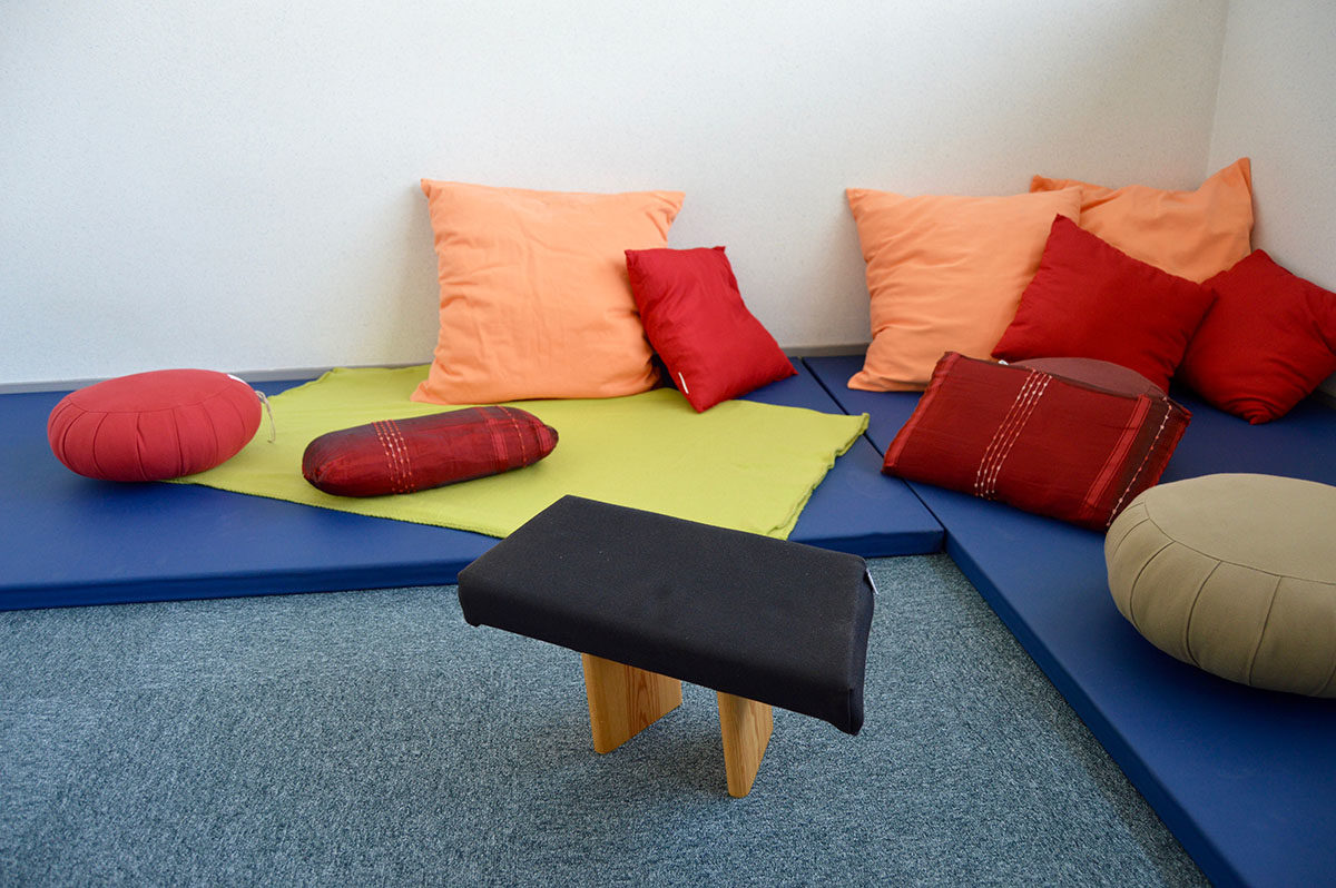 La salle de méditation du CECAT