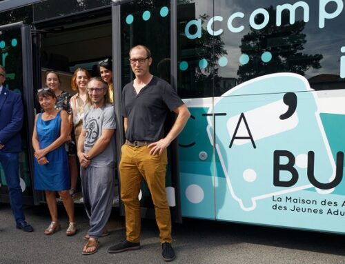 Picta’Bus, la version mobile de la Maison des Ados débarque à Poitiers