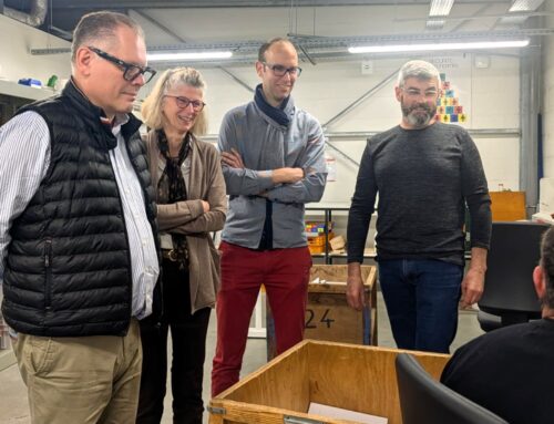 Quand le partenariat se vit sur le terrain : le Laboratoire IANESCO en visite à l’ESAT Essor